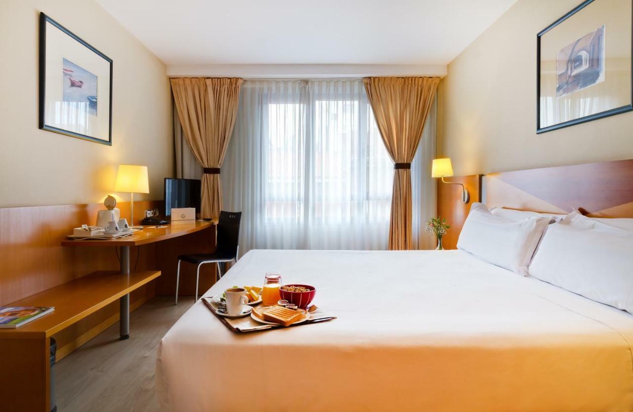 Oca Villa De Aviles Hotel Ngoại thất bức ảnh